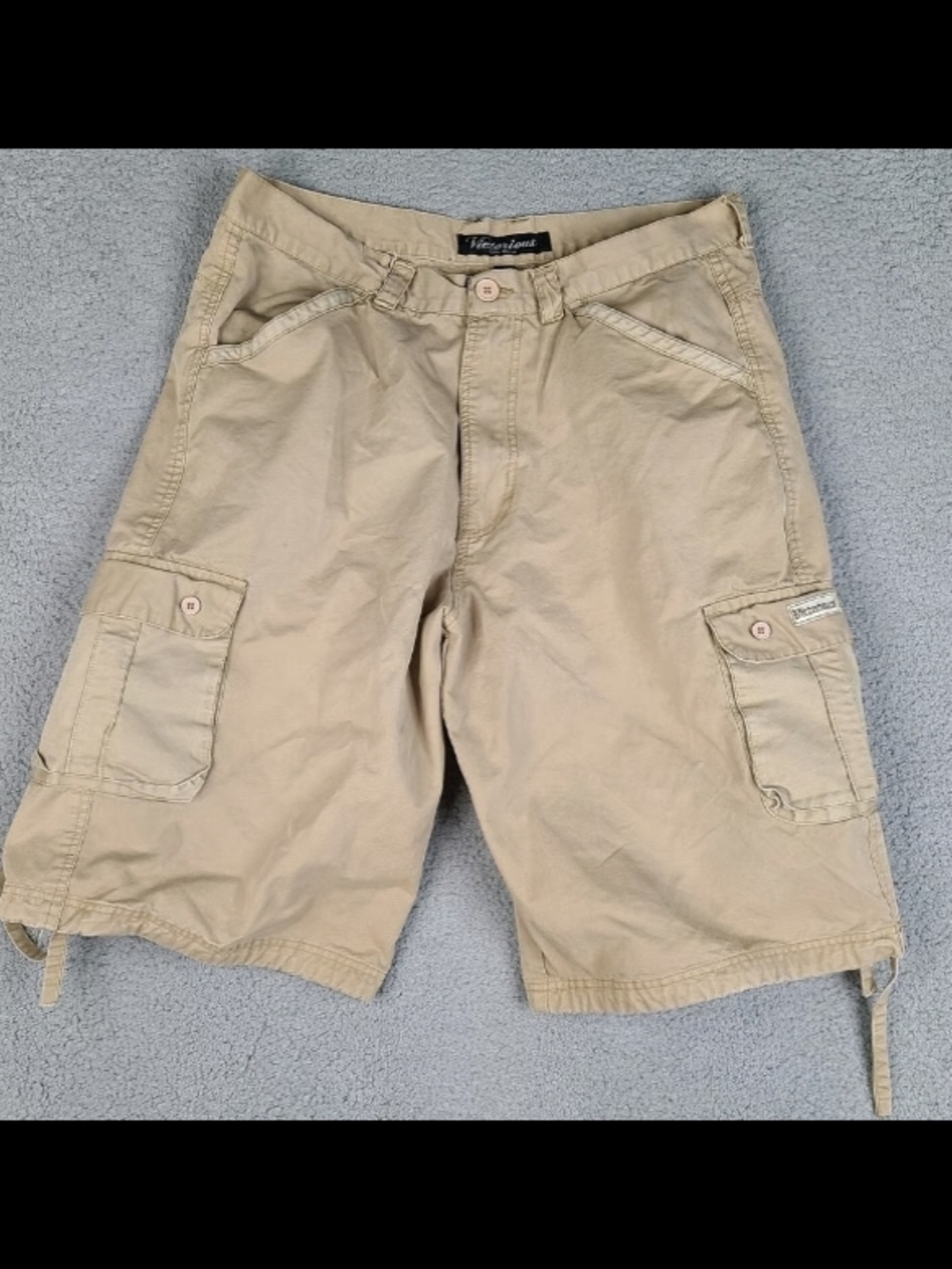 Weatherproof Men's Tan Cargo Shorts with Pocket Details